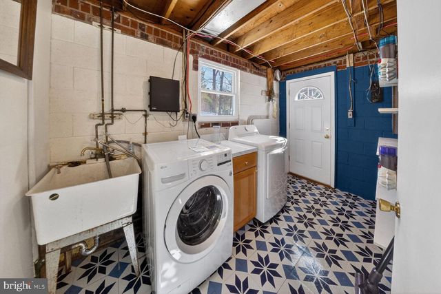 14205 PARKVALE RD, Rockville, MD 20853