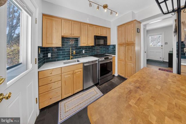 14205 PARKVALE RD, Rockville, MD 20853