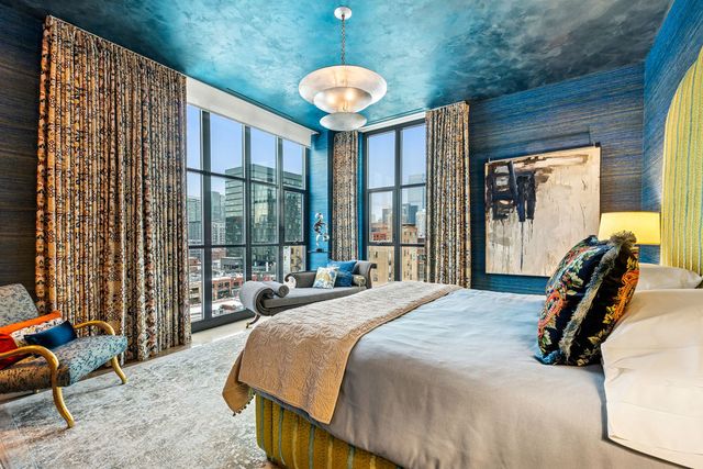 900 W Washington Boulevard 802, Chicago, IL 60607