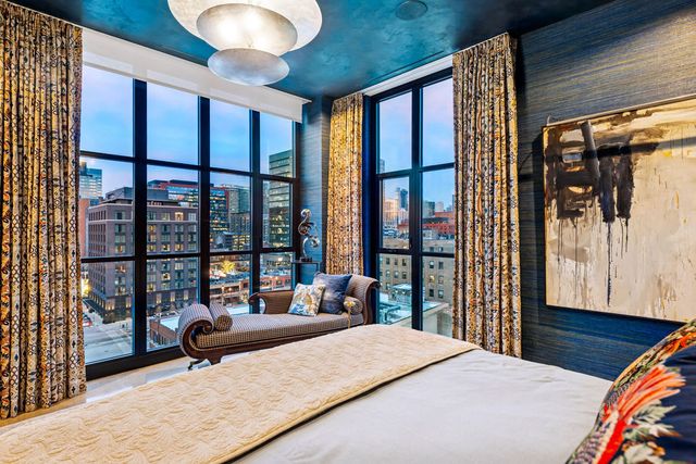 900 W Washington Boulevard 802, Chicago, IL 60607