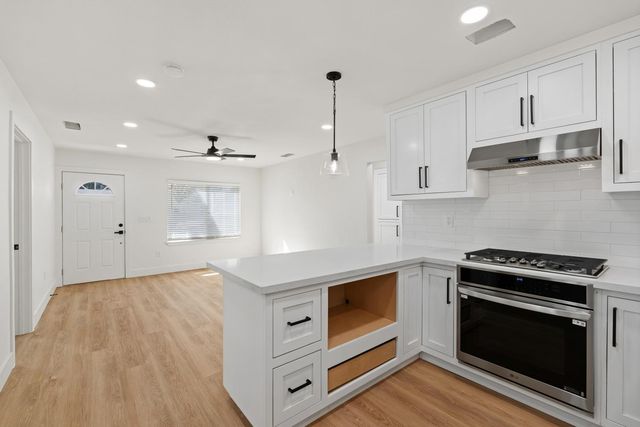 2345 Hackberry St, Stockton, CA 95205