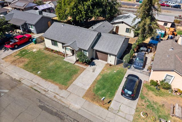 2345 Hackberry St, Stockton, CA 95205