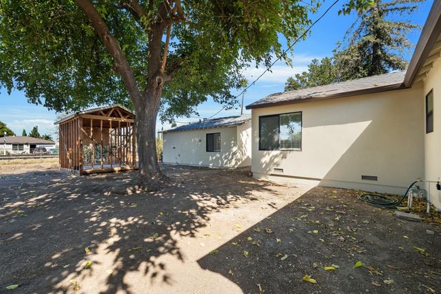 2345 Hackberry St, Stockton, CA 95205