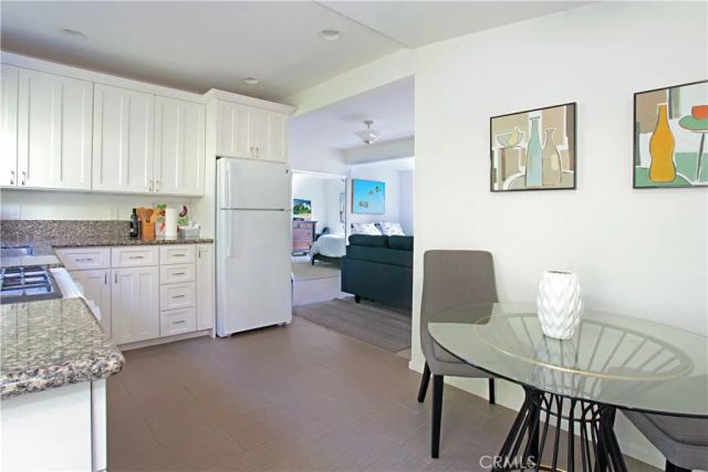 405 Heliotrope Avenue B, Corona Del Mar, CA 92625