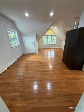 157 Samp Mortar Drive, Fairfield, CT 06824