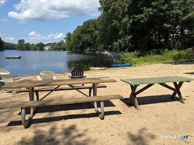 157 Samp Mortar Drive, Fairfield, CT 06824