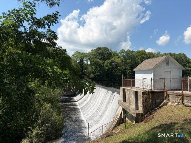 157 Samp Mortar Drive, Fairfield, CT 06824