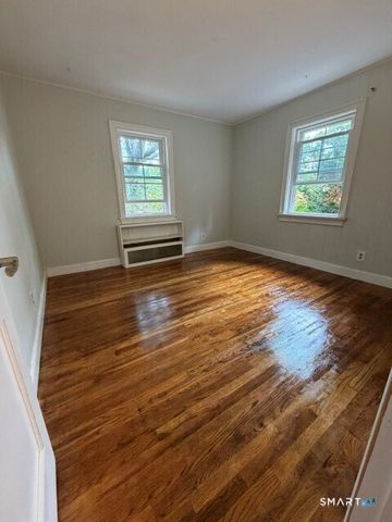 157 Samp Mortar Drive, Fairfield, CT 06824