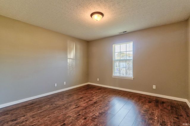 10147 Anchor Way, Evansville, IN 47725