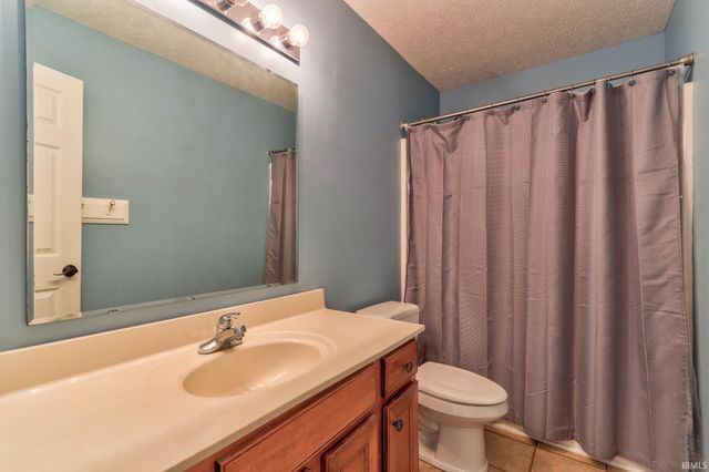 10147 Anchor Way, Evansville, IN 47725