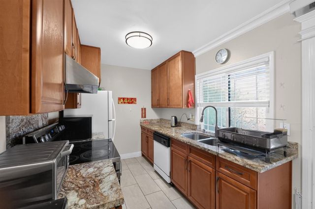 92 Hemlock Lane, Milpitas, CA 95035