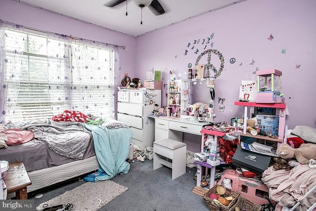 1107 SCHOOL HOUSE LN, Quakertown, PA 18951