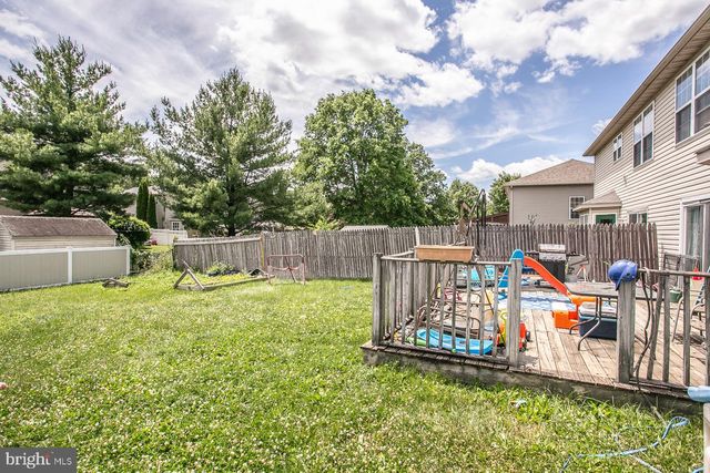 1107 SCHOOL HOUSE LN, Quakertown, PA 18951