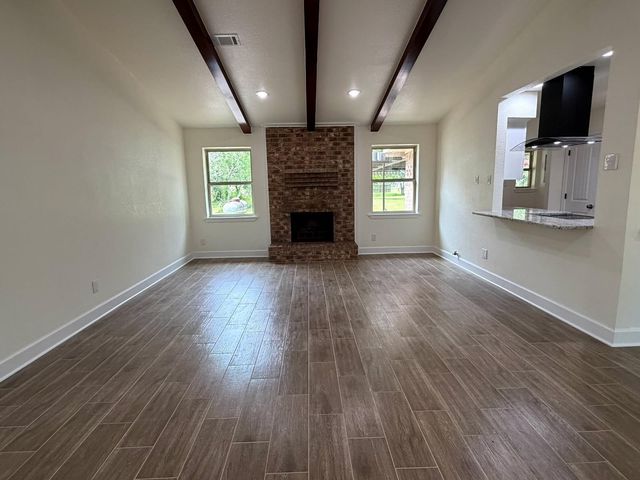 748 County Road 296d, Alvin, TX 77511
