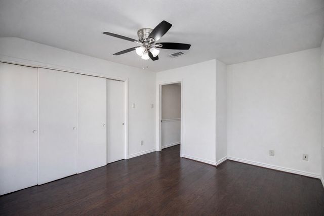 7902 Grove Ridge Drive, Houston, TX 77061