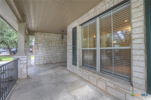 204 Falcon Ridge Drive, New Braunfels, TX 78130