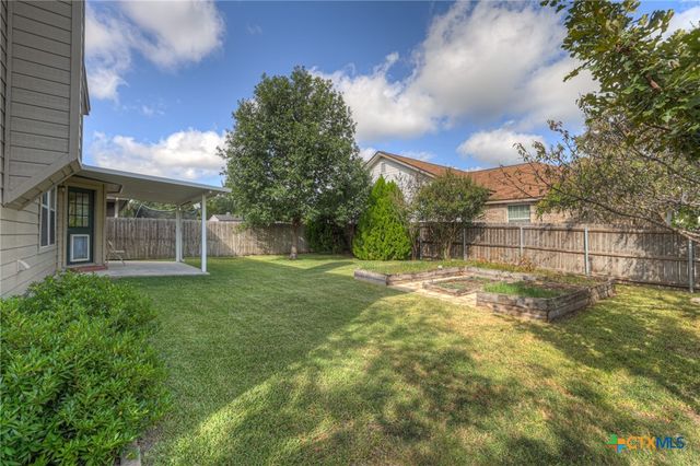 204 Falcon Ridge Drive, New Braunfels, TX 78130