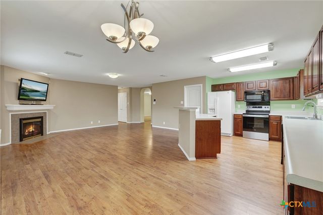 204 Falcon Ridge Drive, New Braunfels, TX 78130