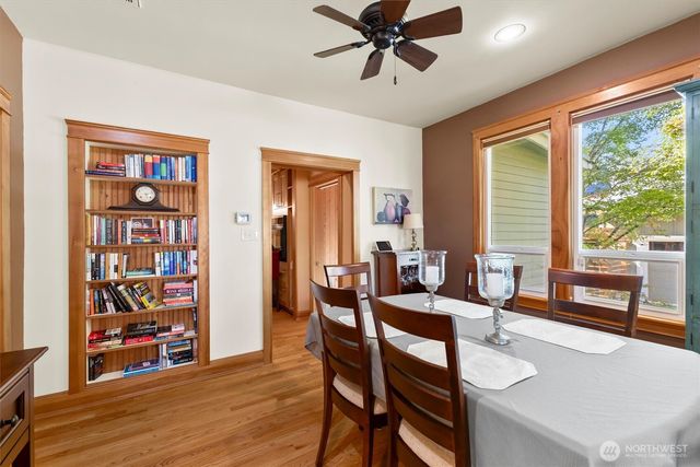1517 Fairvew Street, Bellingham, WA 98229