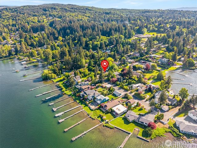 1517 Fairvew Street, Bellingham, WA 98229