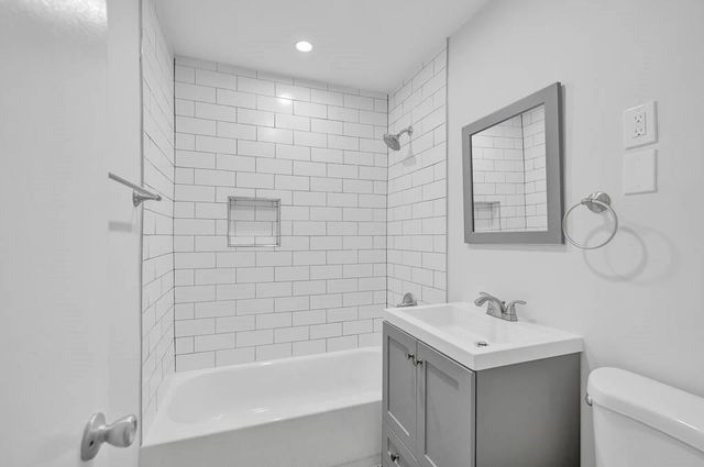 916 NE 18th Street, Fort Lauderdale, FL 33305