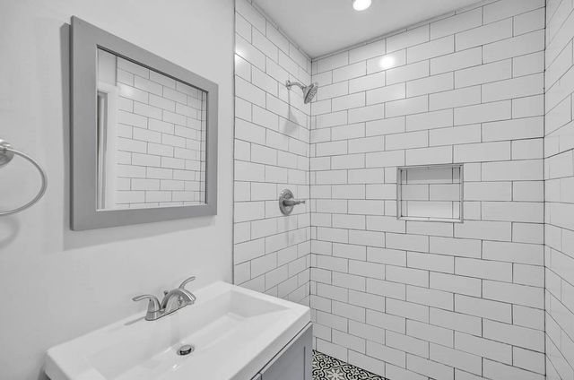 916 NE 18th Street, Fort Lauderdale, FL 33305