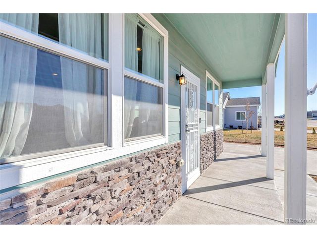 436 S 3rd Ave, Deer Trail, CO 80105