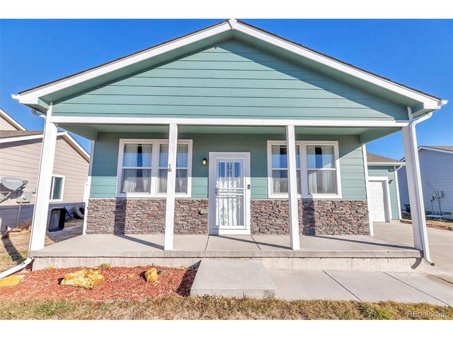 436 S 3rd Ave, Deer Trail, CO 80105