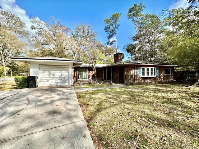 1629 NW 40TH TERRACE, Gainesville, FL 32605