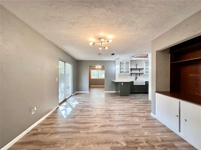 1629 NW 40TH TERRACE, Gainesville, FL 32605