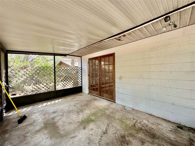 1629 NW 40TH TERRACE, Gainesville, FL 32605