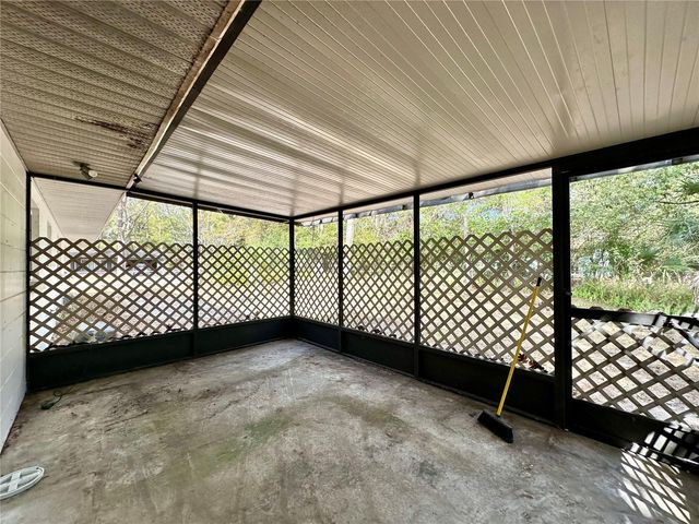 1629 NW 40TH TERRACE, Gainesville, FL 32605