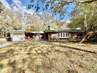 1629 NW 40TH TERRACE, Gainesville, FL 32605