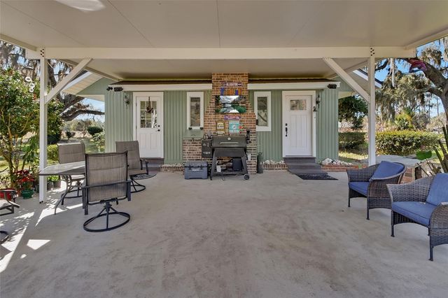 1403 BLACKWELDER ROAD, De Leon Springs, FL 32130
