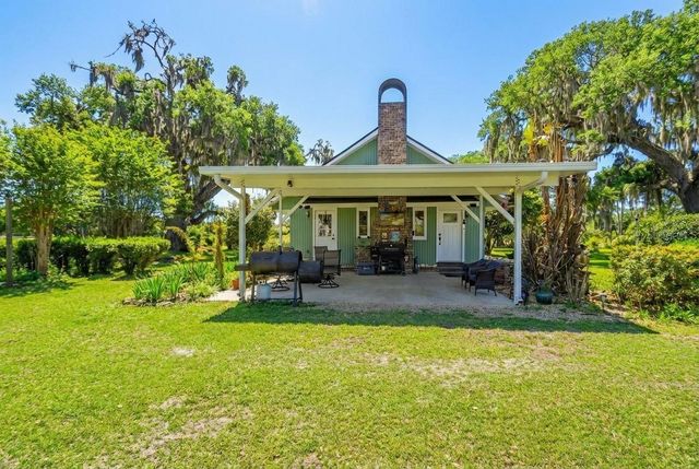 1403 BLACKWELDER ROAD, De Leon Springs, FL 32130