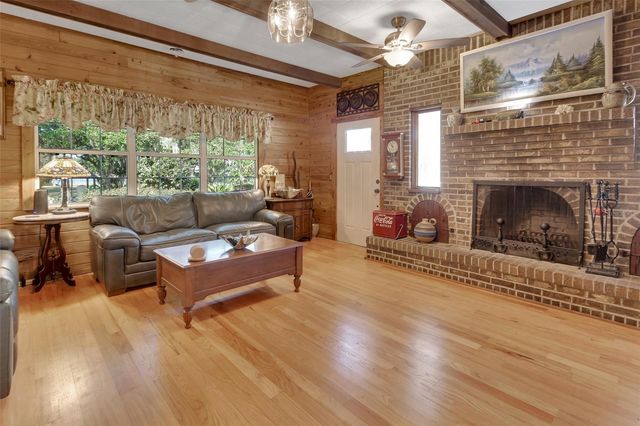 1403 BLACKWELDER ROAD, De Leon Springs, FL 32130