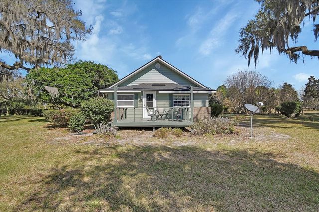 1403 BLACKWELDER ROAD, De Leon Springs, FL 32130