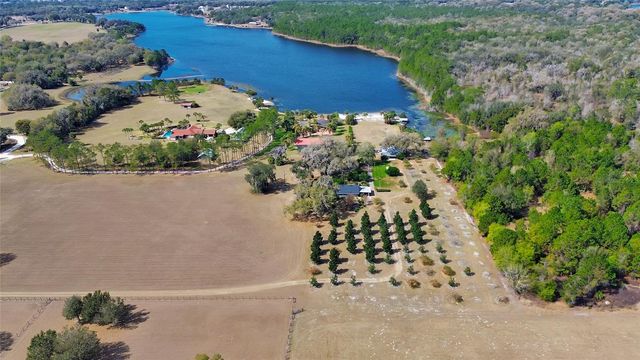 1403 BLACKWELDER ROAD, De Leon Springs, FL 32130