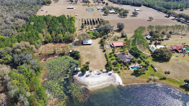 1403 BLACKWELDER ROAD, De Leon Springs, FL 32130