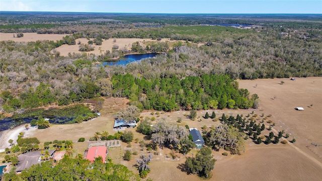 1403 BLACKWELDER ROAD, De Leon Springs, FL 32130