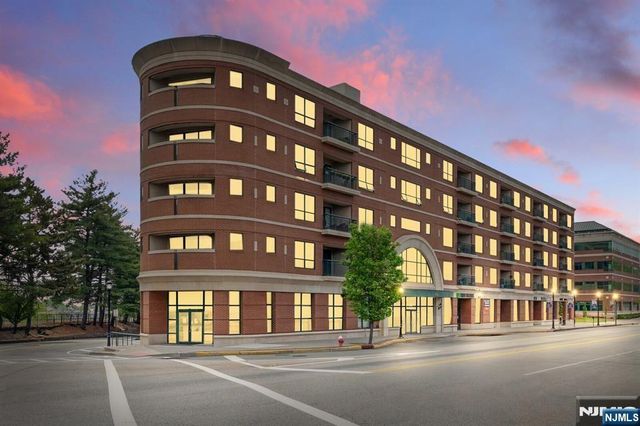 1 Orient Way 405, Rutherford, NJ 07070