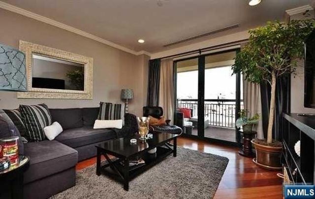 1 Orient Way 405, Rutherford, NJ 07070