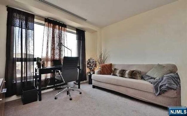 1 Orient Way 405, Rutherford, NJ 07070