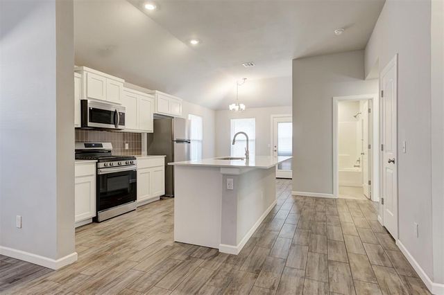2617 NW 199th Street, Edmond, OK 73012