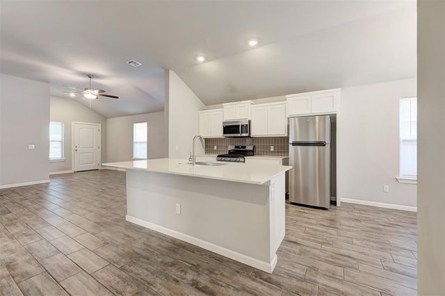 2617 NW 199th Street, Edmond, OK 73012