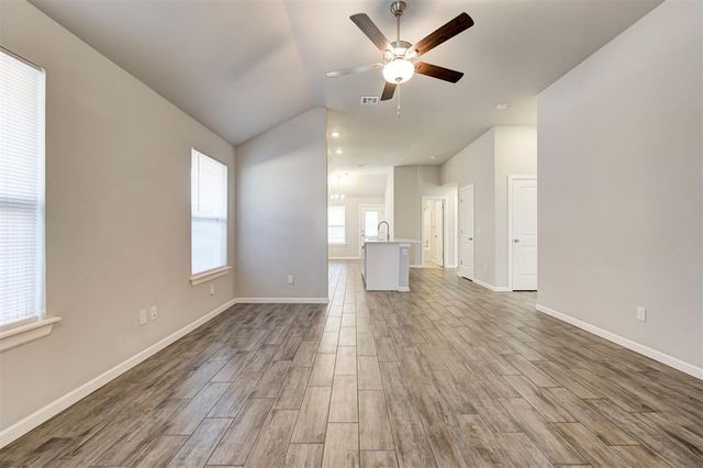 2617 NW 199th Street, Edmond, OK 73012