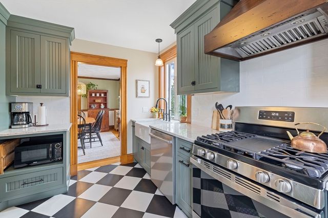 206 Columbia Street, Malden, MA 02148