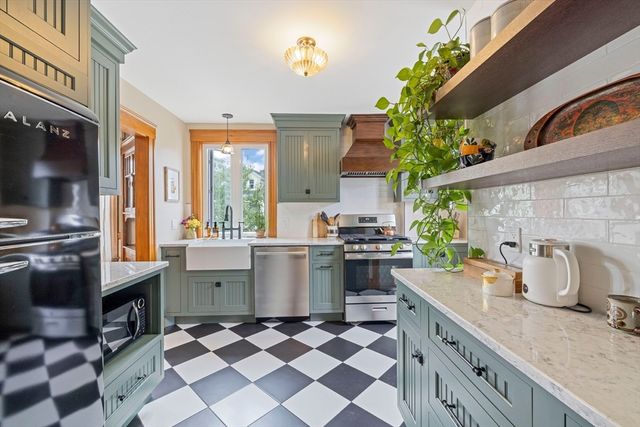 206 Columbia Street, Malden, MA 02148