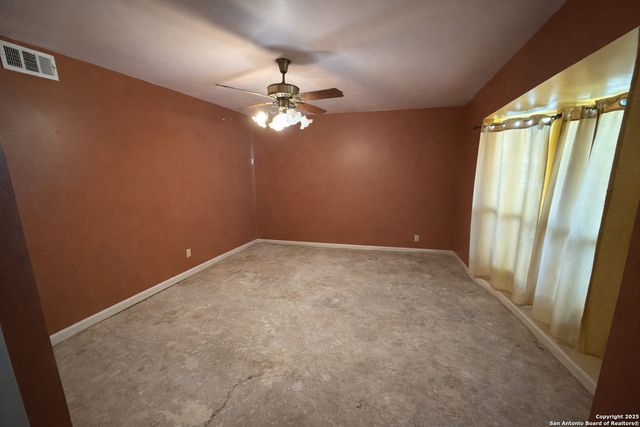 5822 GABOR DR, San Antonio, TX 78240