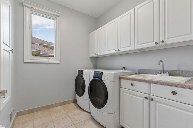 26578 Harvest Dr Drive, Chesterfield, MI 48051